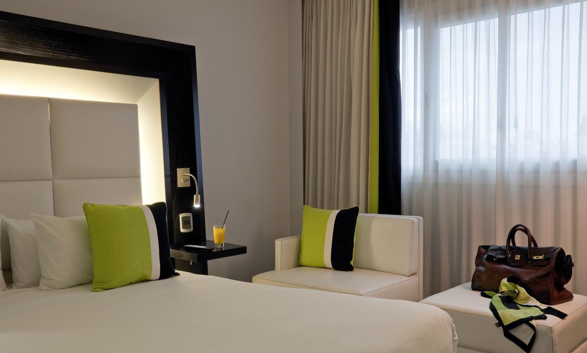 Superior Room Queen Size Bed