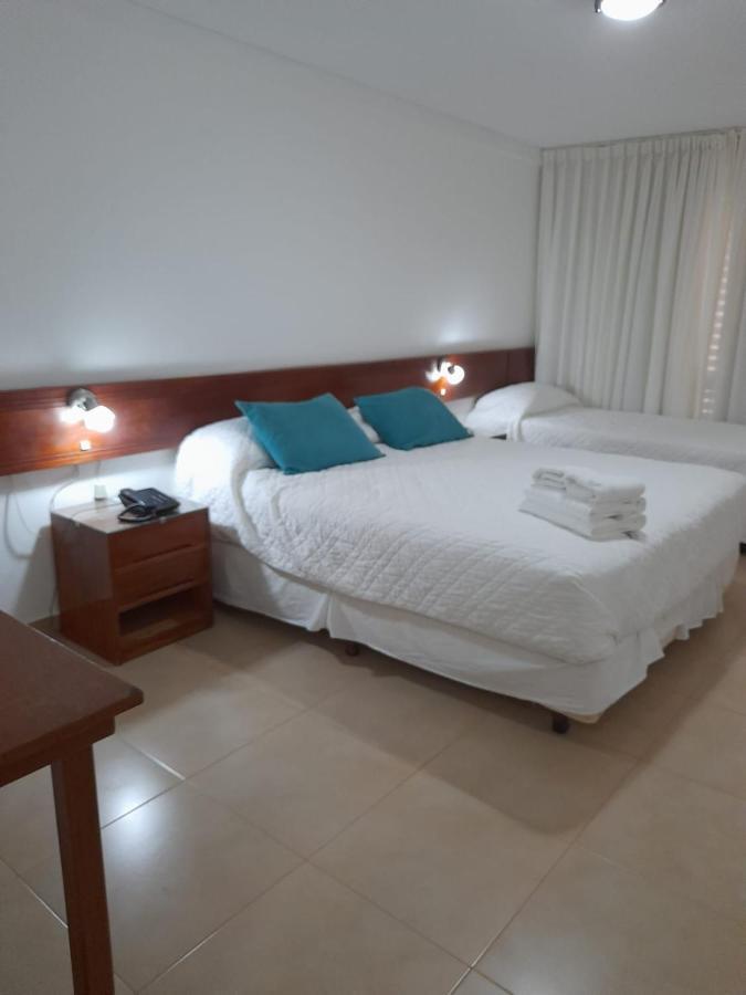 Habitación Triple Superior con vistas al mar