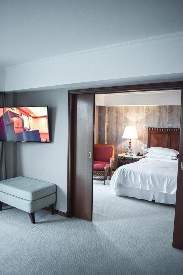 One-Bedroom Suite,1418770593:JPEG