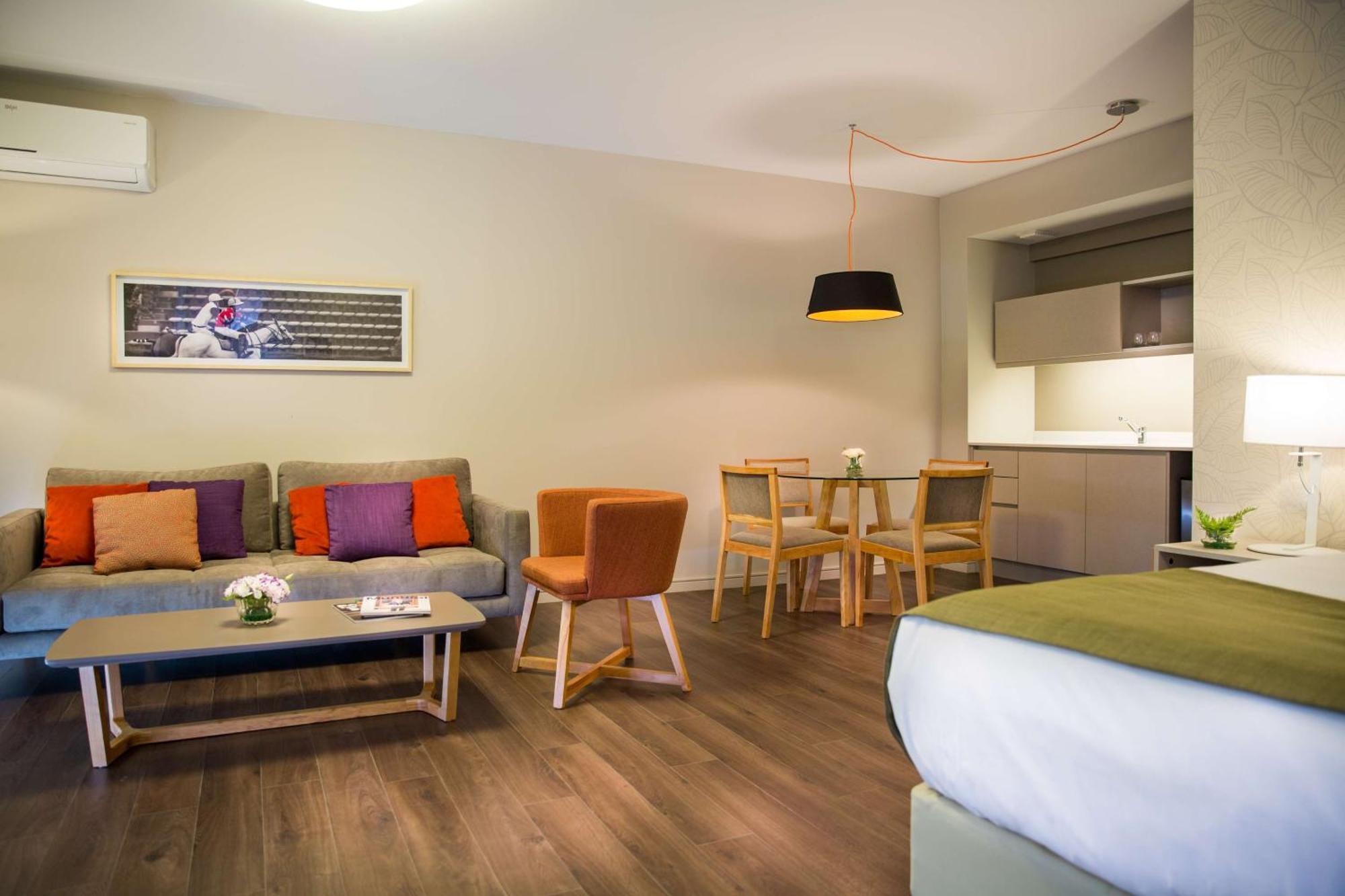 Queen Room - Mobility Access/Non-Smoking