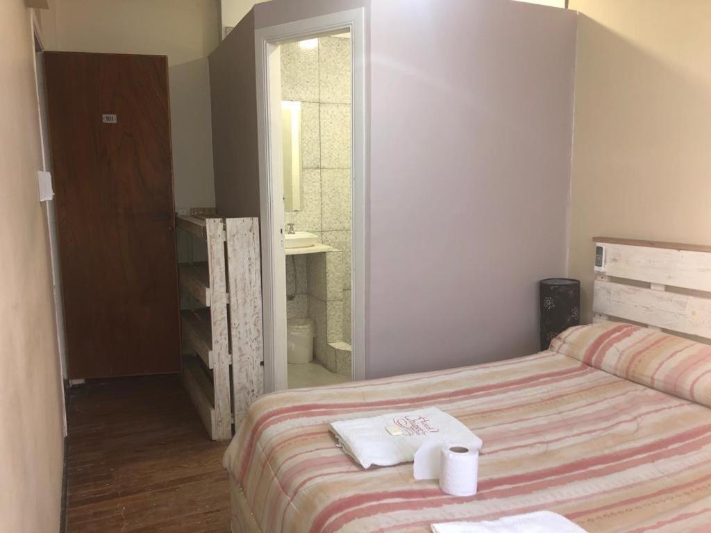 Double Room Private Bathroom