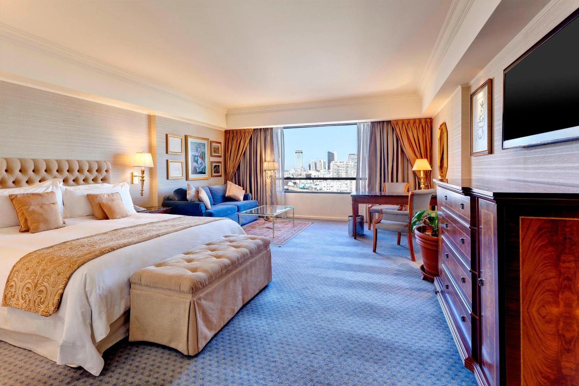 Grand Deluxe King Room River View