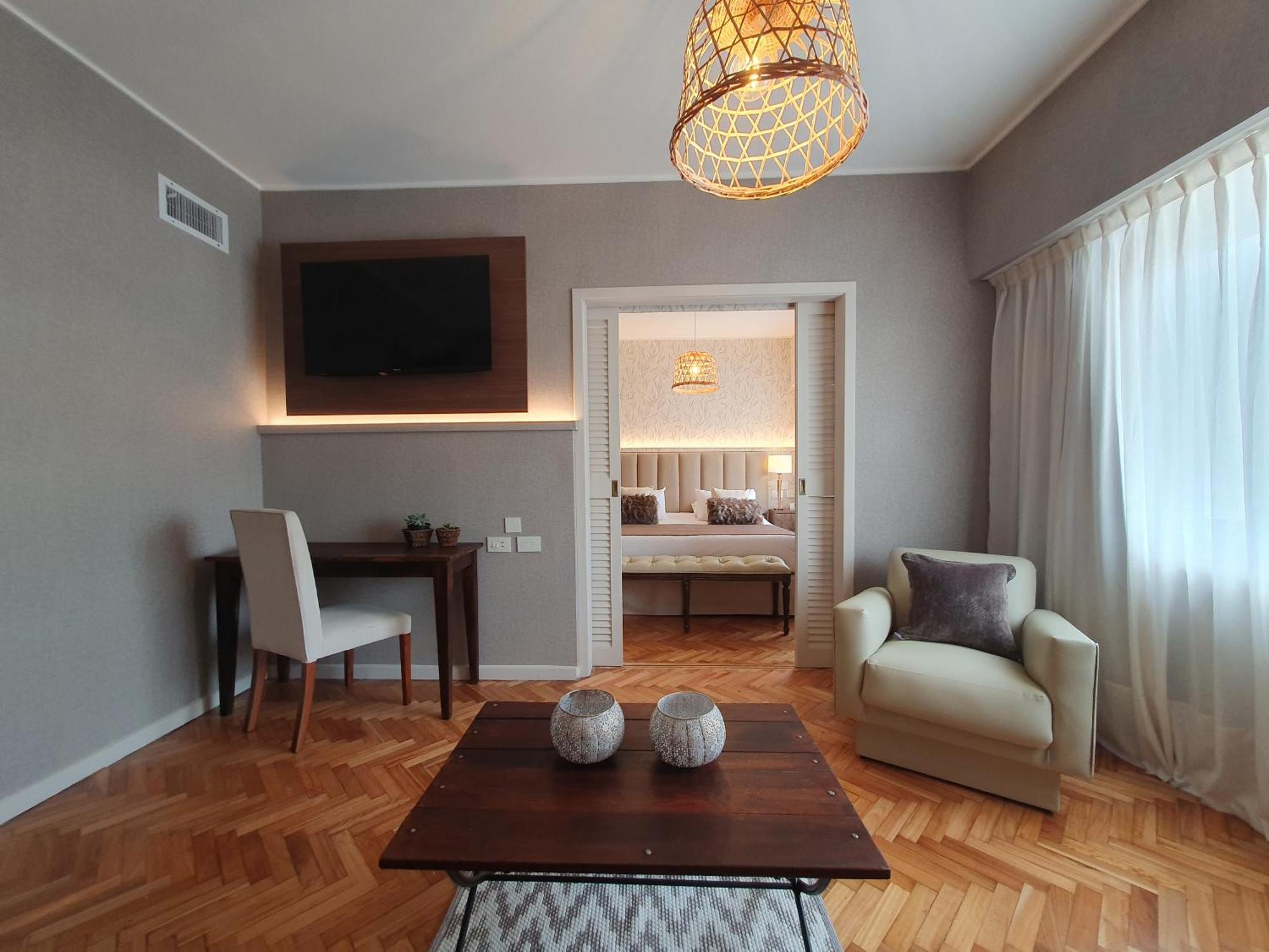 One-Bedroom Suite