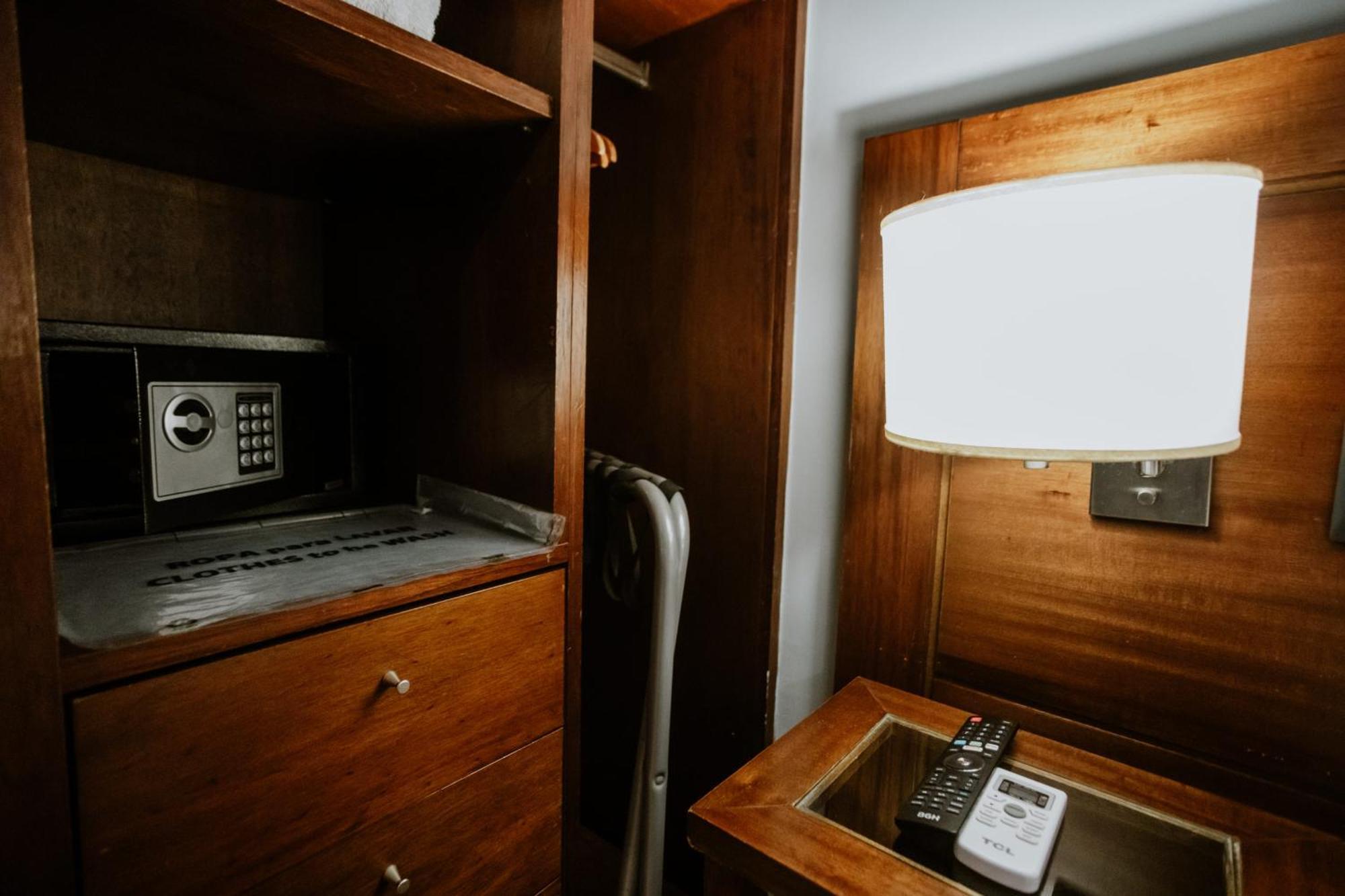 Standard Double or Twin Room,1625487695:JPEG