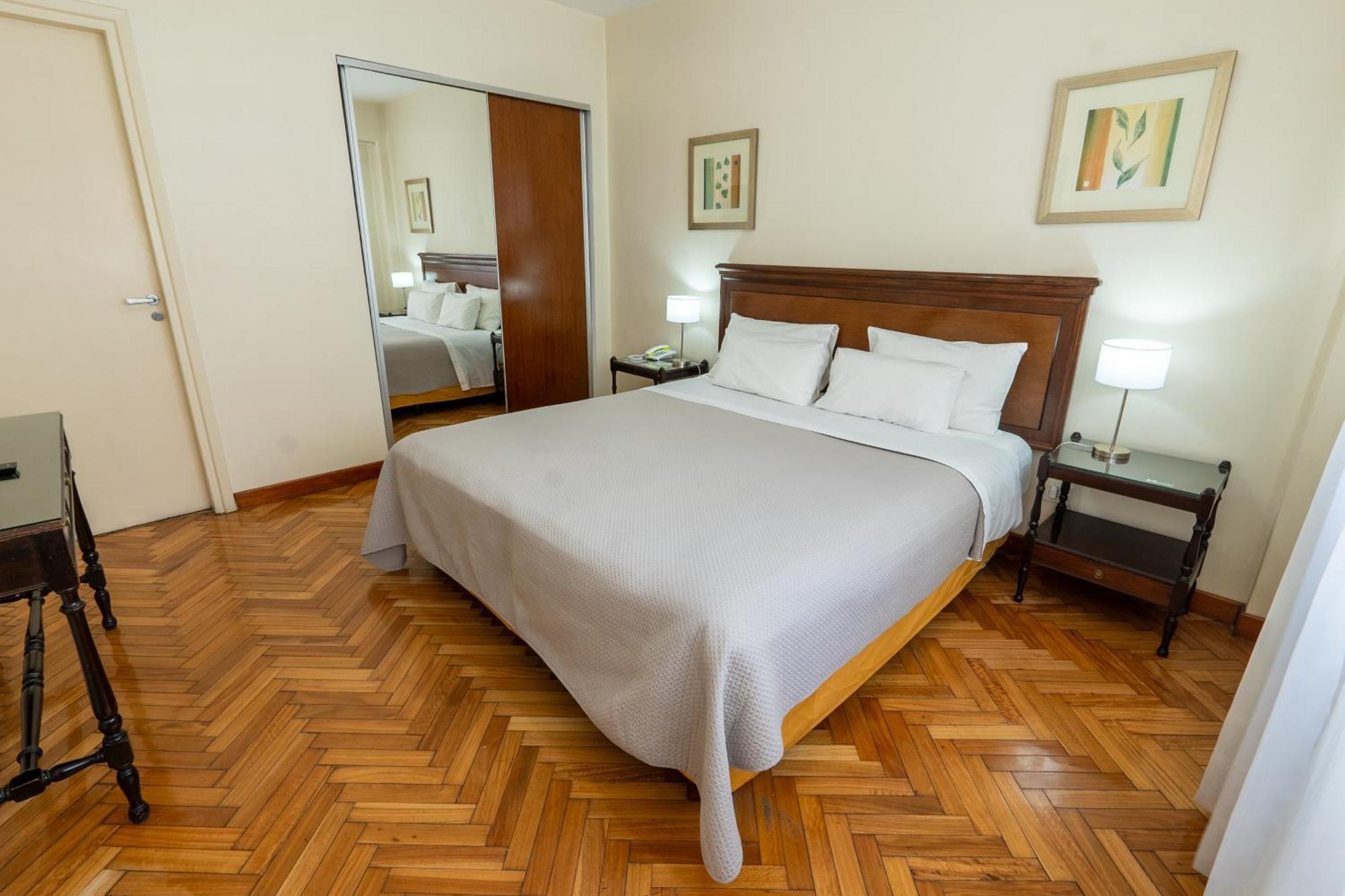 One-Bedroom Standard Apartment