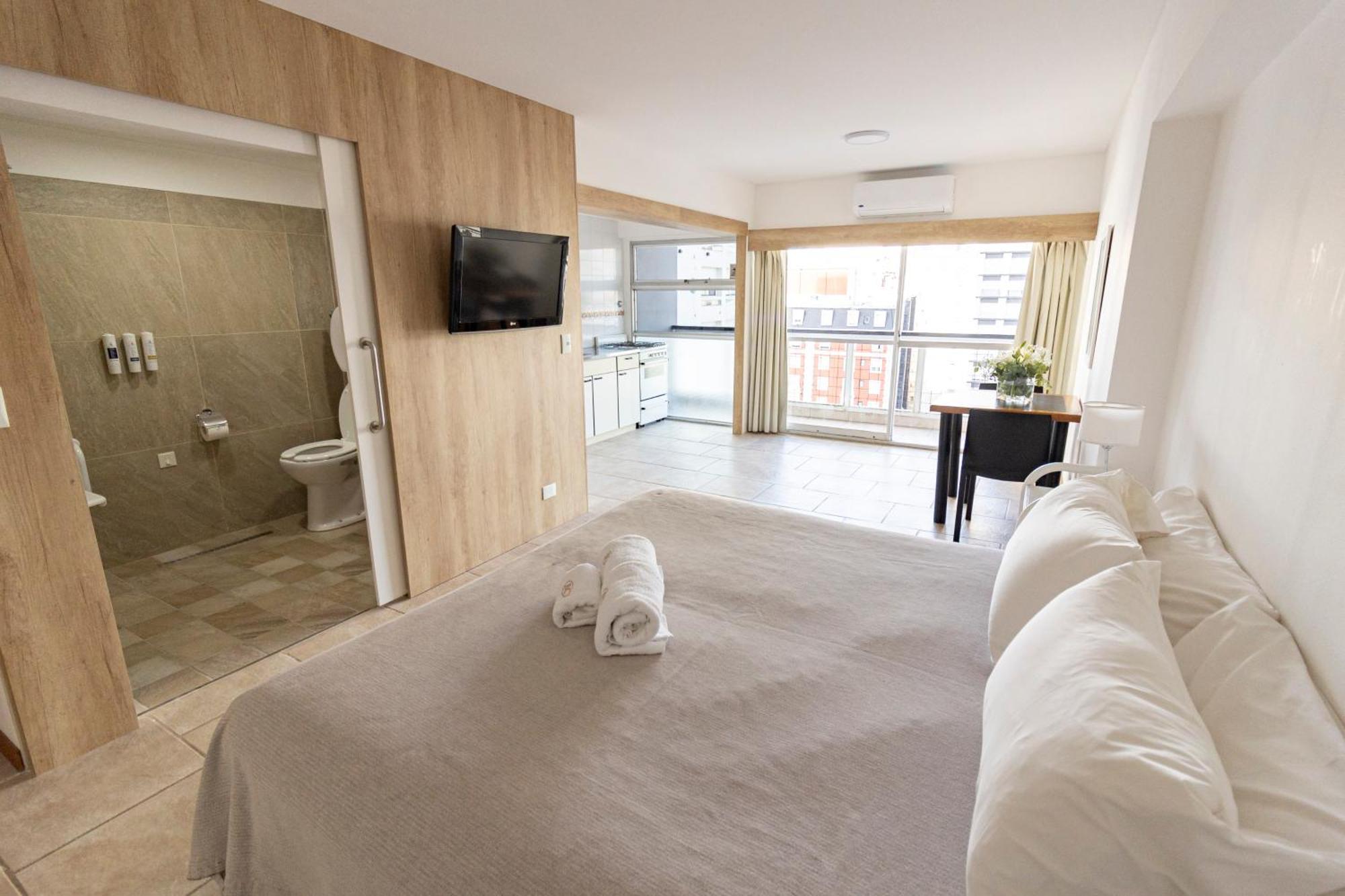 King Room Roll Shower Disability Access