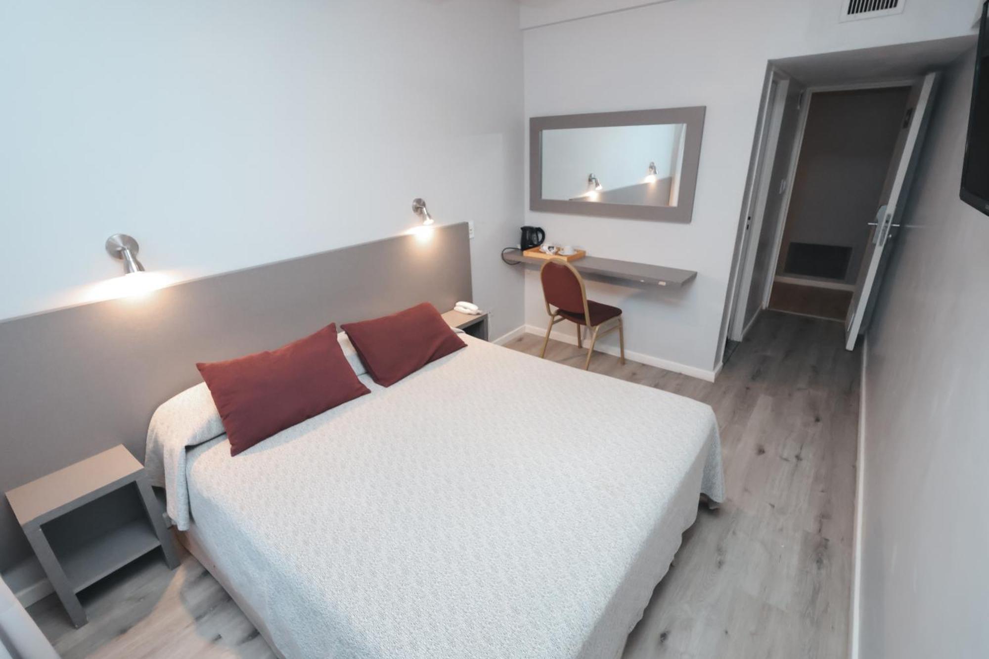 Double or Twin Room,1676748767:JPEG