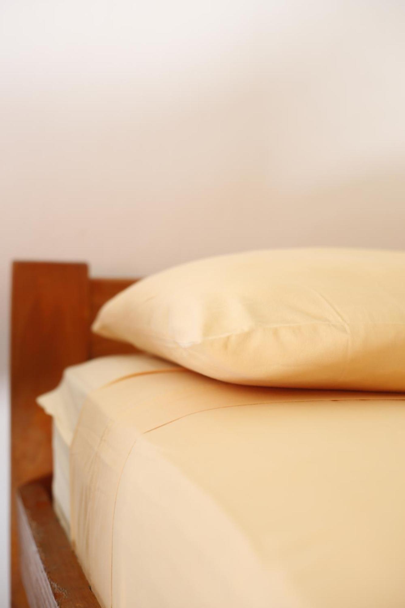 Single Bed 8-Bed Dormitory Room,1679603178:JPEG