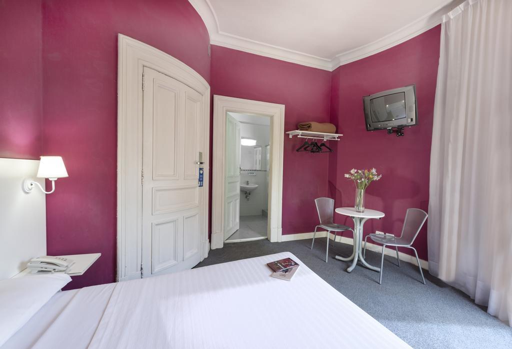 Double or Twin Room,703797931:JPEG
