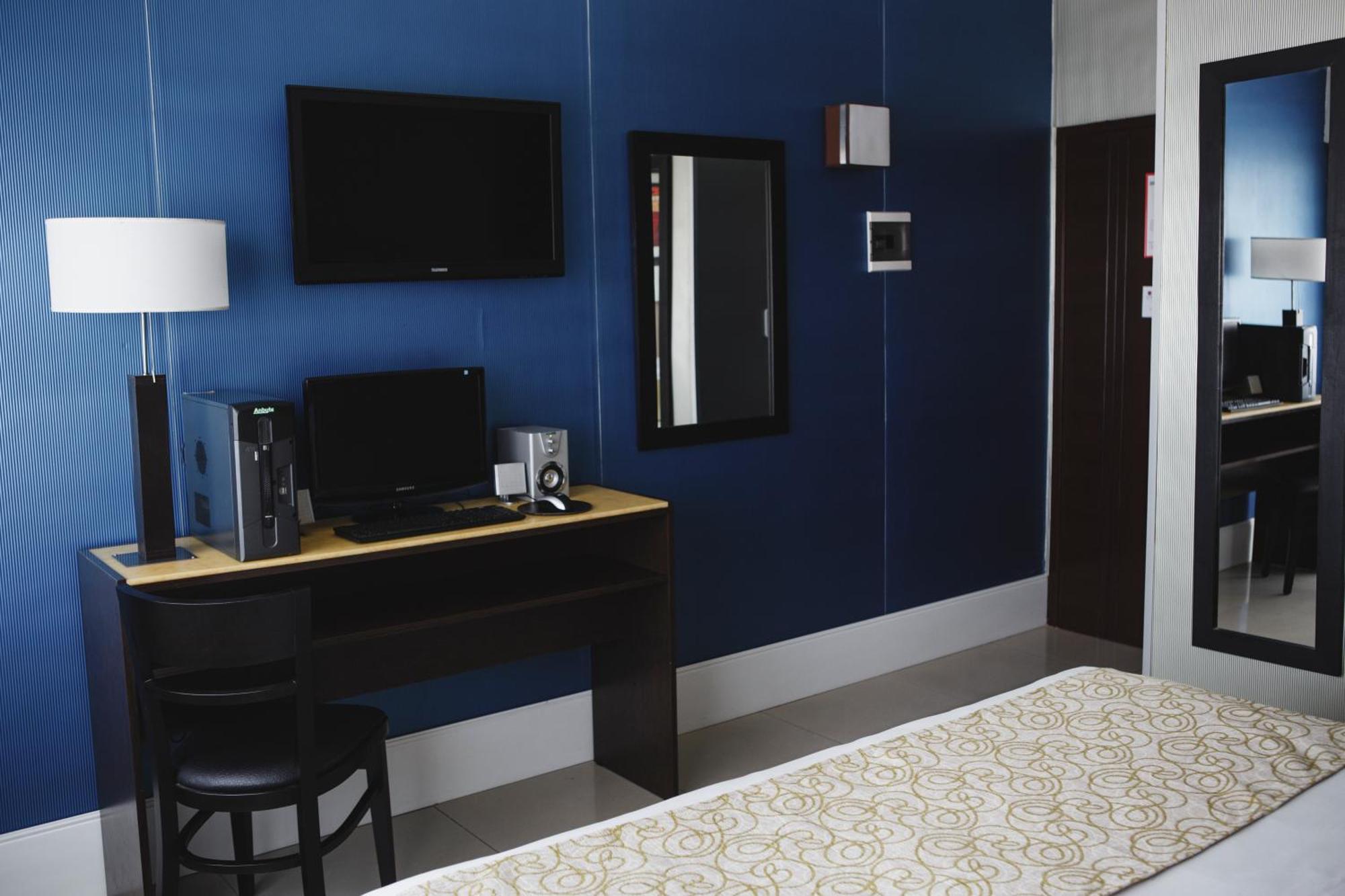 Double or Twin Room,705989269:JPEG
