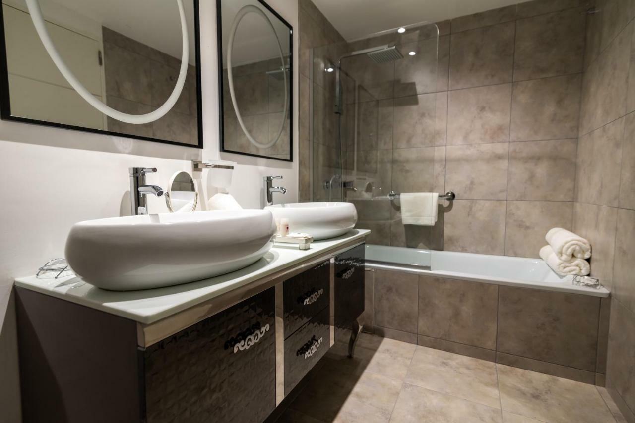 Budget Double or Twin Room,988530331:JPEG