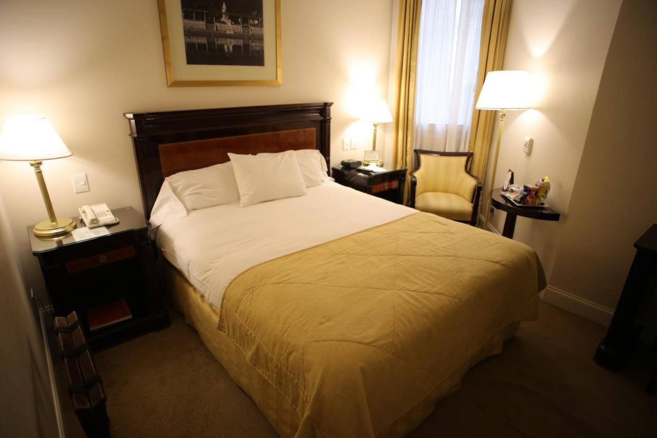 Quarto Duplo Standard