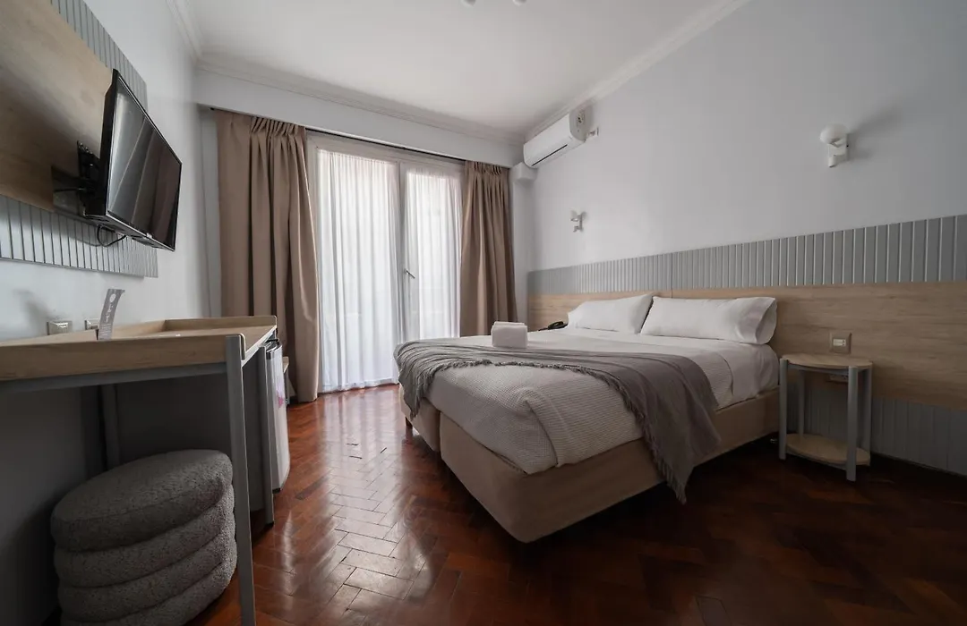 Hotel Regis-1