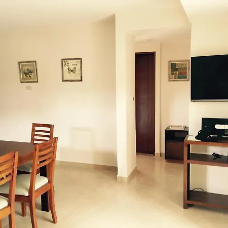 Las Brisas-2