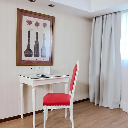 Ramada by Wyndham Buenos Aires Centro-3
