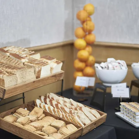 Cyan Americas Towers Hotel-2