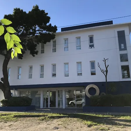 O2 Hotel Villa Gesell-3