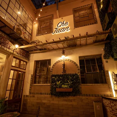 Che Juan Hostel Ba-2