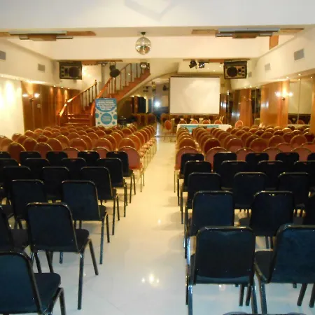 Hotel Cuatro Reyes-3
