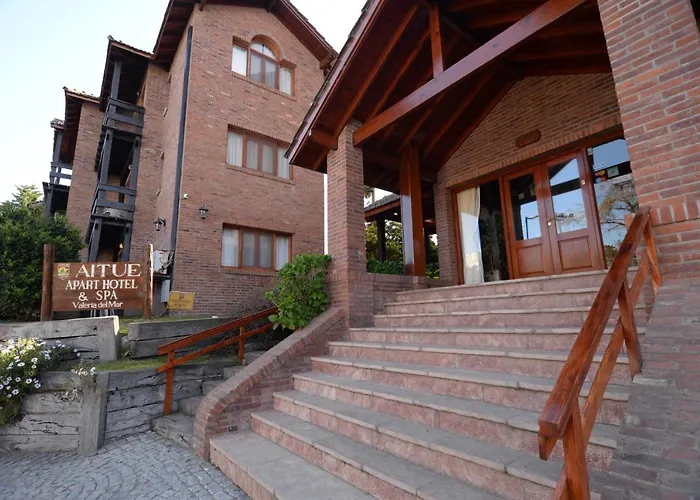 Aitue Apart Hotel & Spa