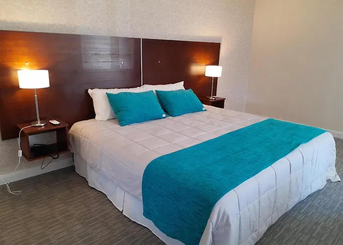 Howard Johnson Plaza & Convention Center Spa La Plata