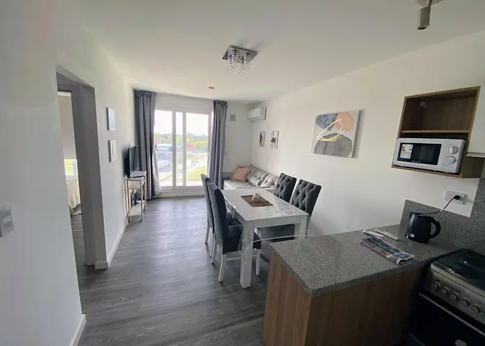 Deptos Premium - Cochera y Balcón - Boero Rentals