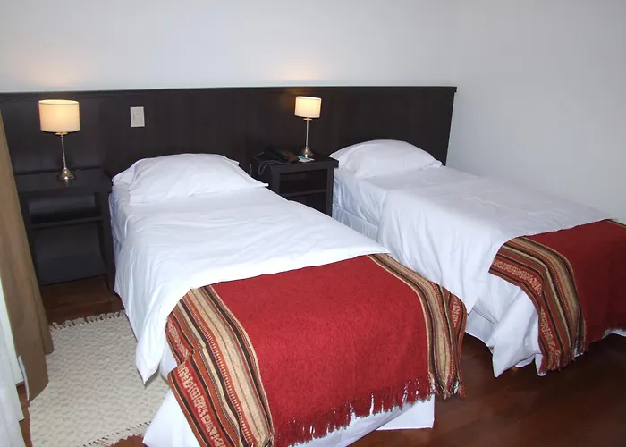 Hotel Roble Blanco