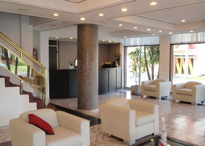 Montecarlo Apartment & Suite, Solo Alojamiento