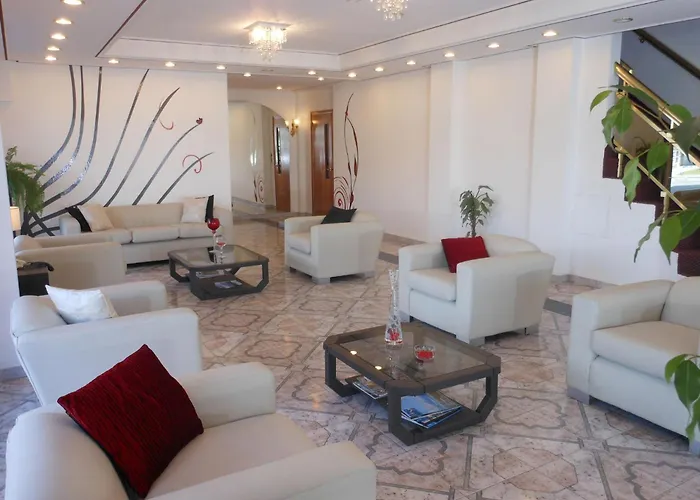 Montecarlo Apartment & Suite, Solo Alojamiento