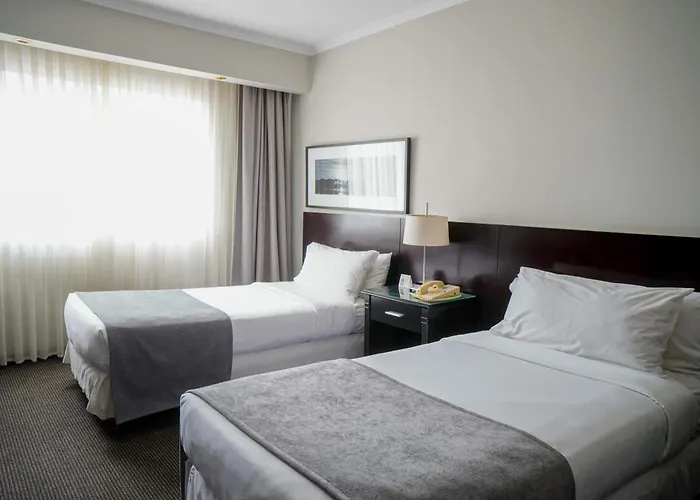 Plaza Real Suites Hotel