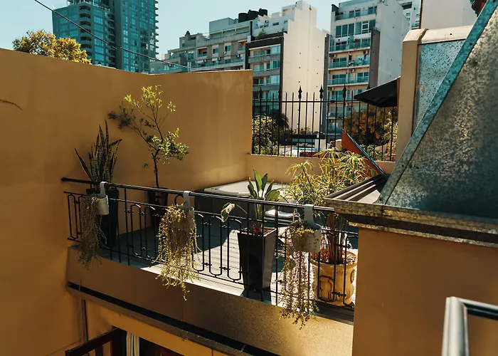 Miravida Soho Hotel & Wine Bar