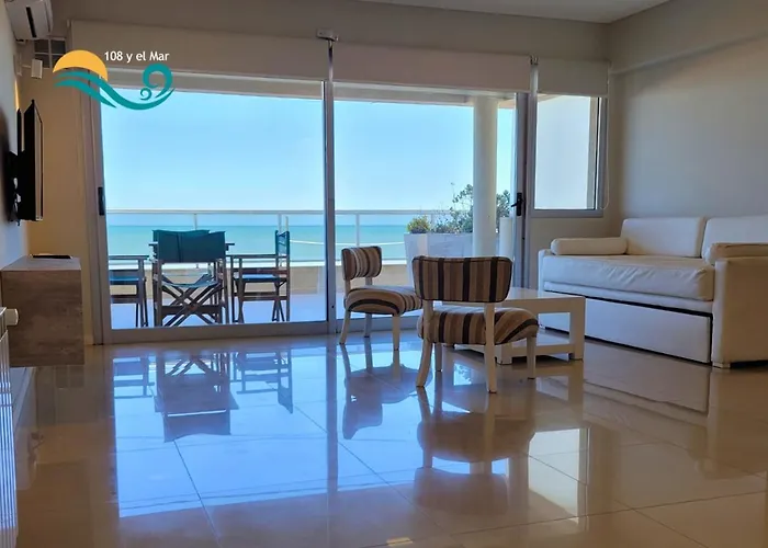 Hotel Tejas Rojas