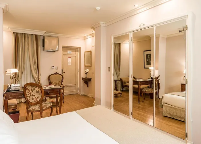 Melia Recoleta Plaza