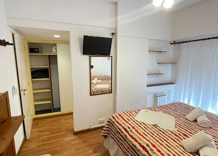 Lugra Hotel