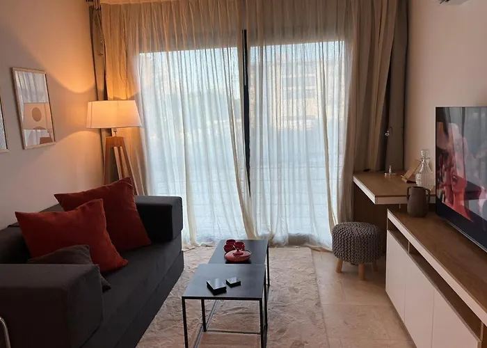 Moderno Y Calido En Officia Pilar Con Piscina Y Cowork