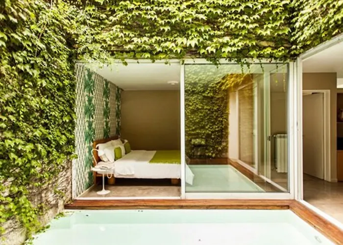 Home Hotel