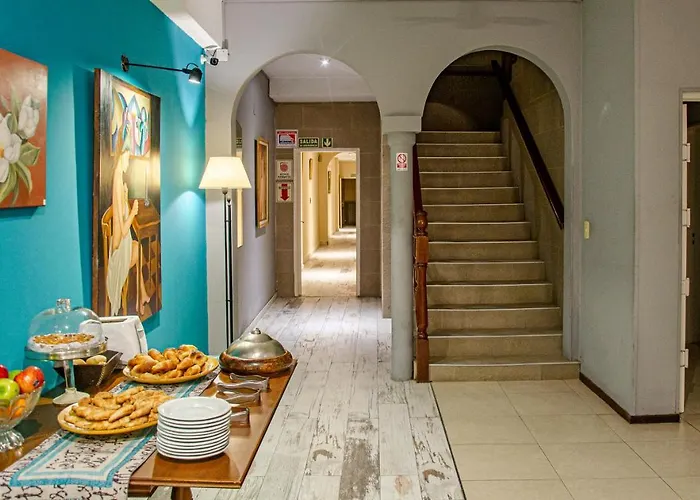 Los Monjes Hotel